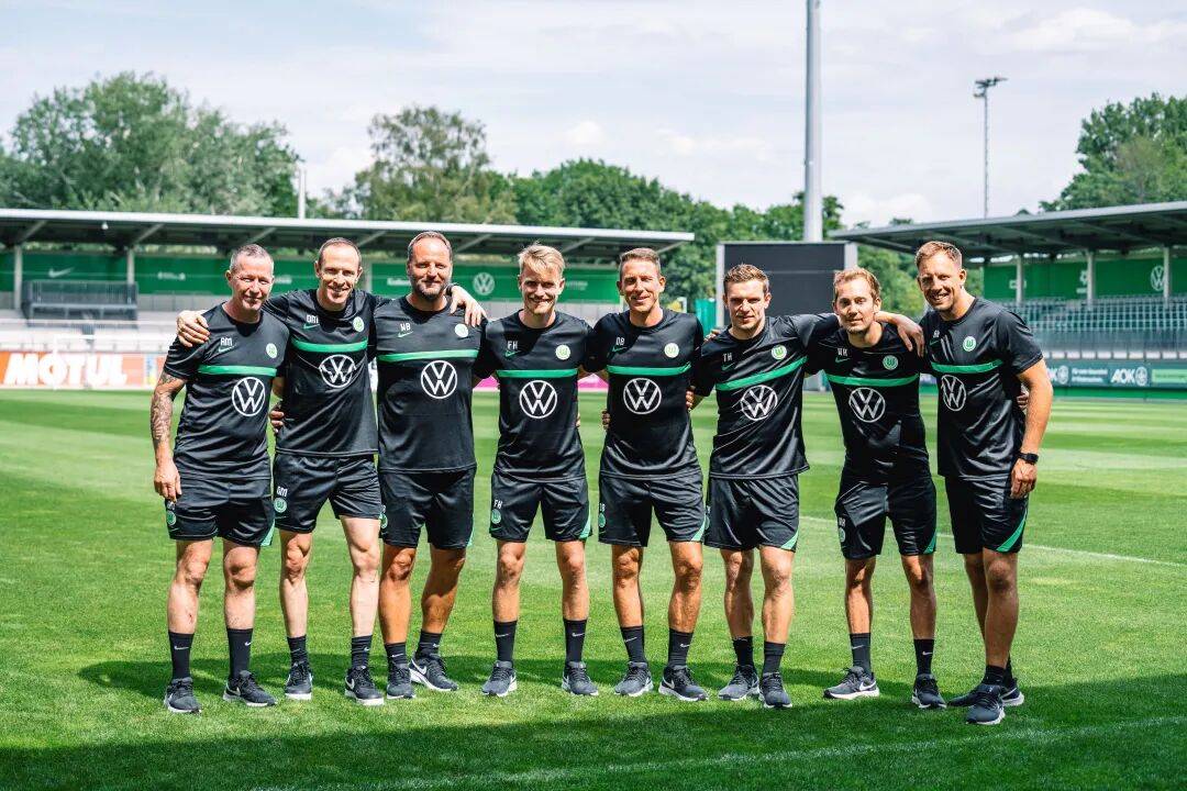 九游官网-沃尔夫斯堡球员透露日常训练生活,备战下一场比赛的简单介绍 第2张 九游官网-沃尔夫斯堡球员透露日常训练生活,备战下一场比赛的简单介绍 第2张