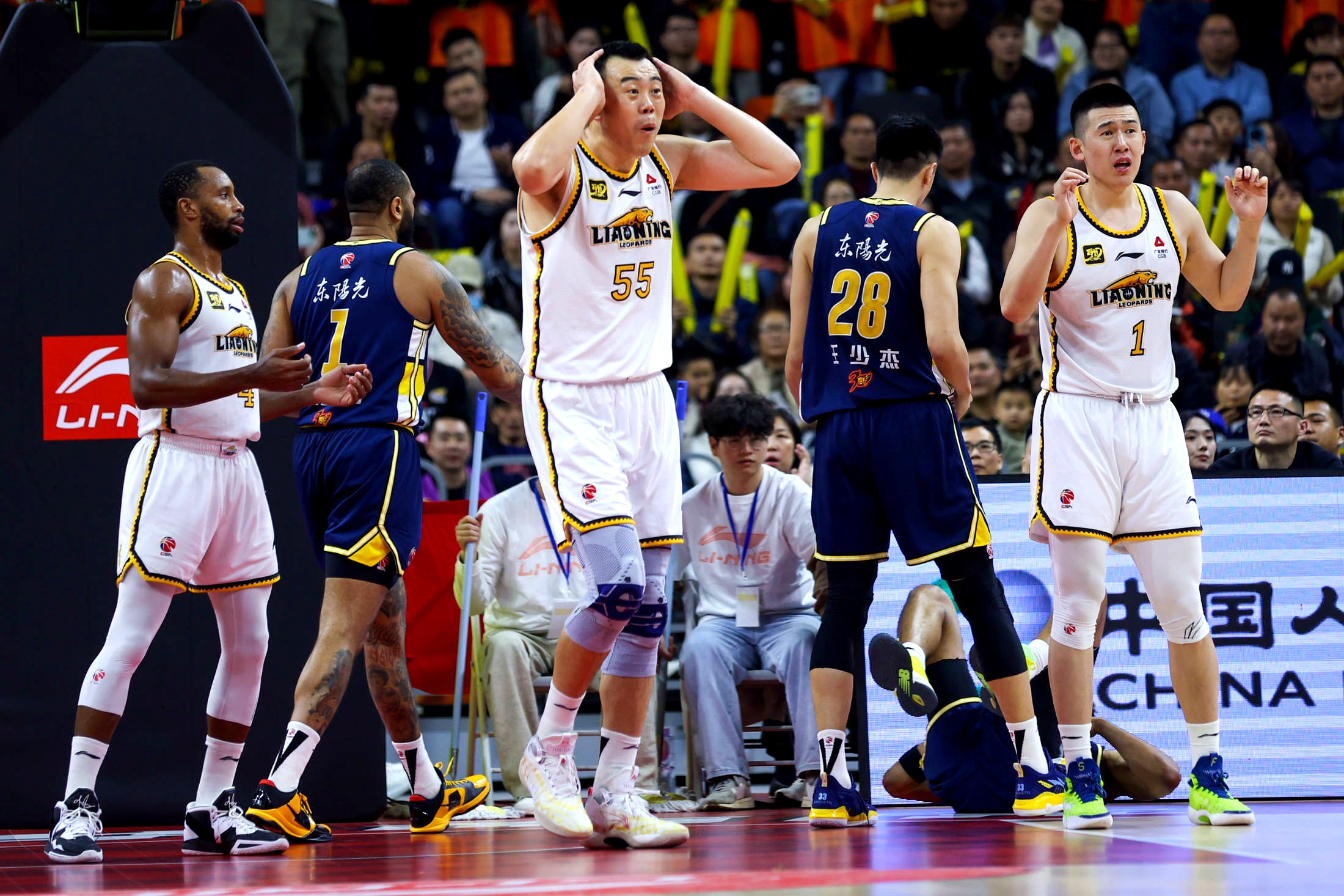 九游官网下载app下载-关于CBA总决赛战况激烈，球队实力尽显风采的信息  第2张