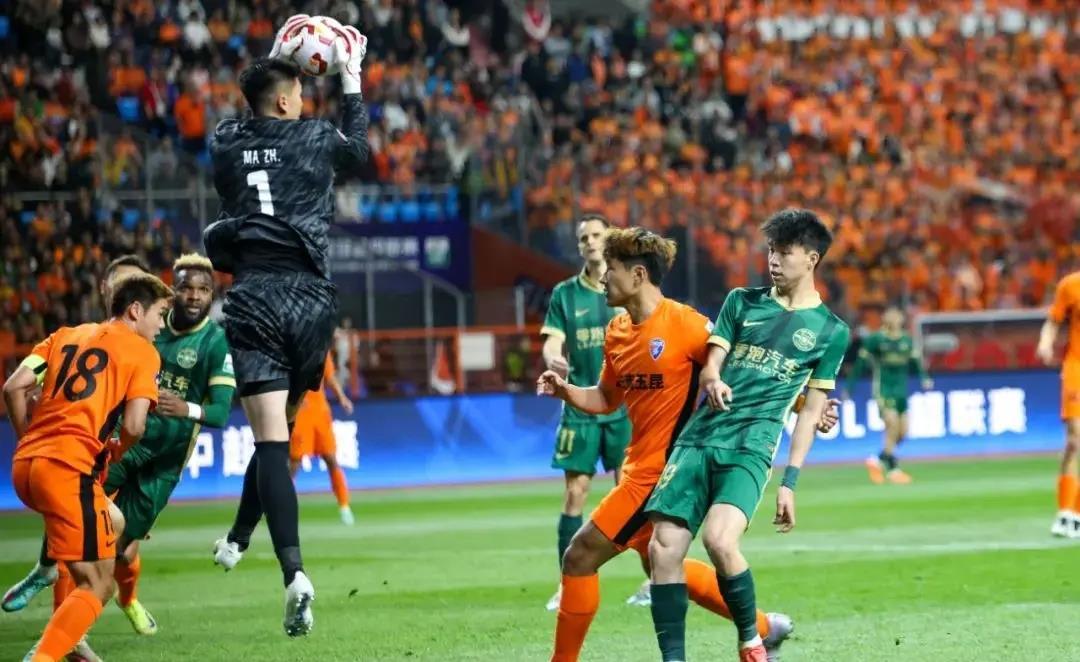 九游官网-包含武汉三镇负于浙江绿城！锋线破灭，:惜败的词条  第2张