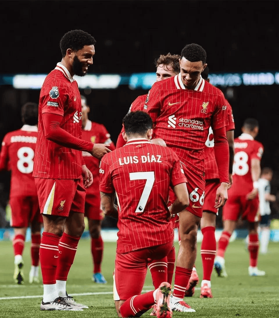 九游官网-曼联队主场  第1张