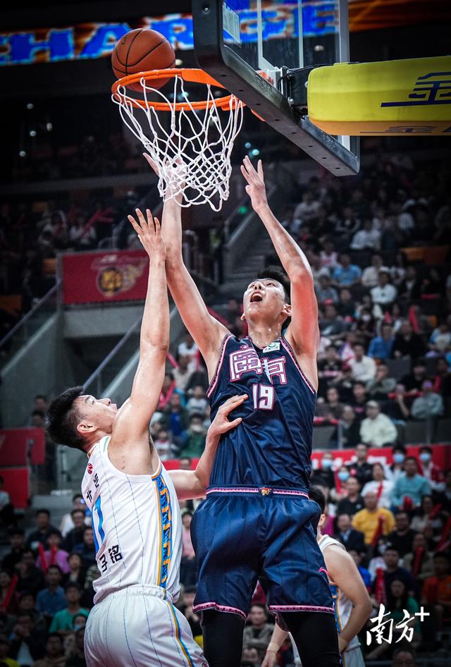 九游官网下载-包含澳门科学制药主场大胜云南飞虎，保级形势依旧严峻的词条  第1张