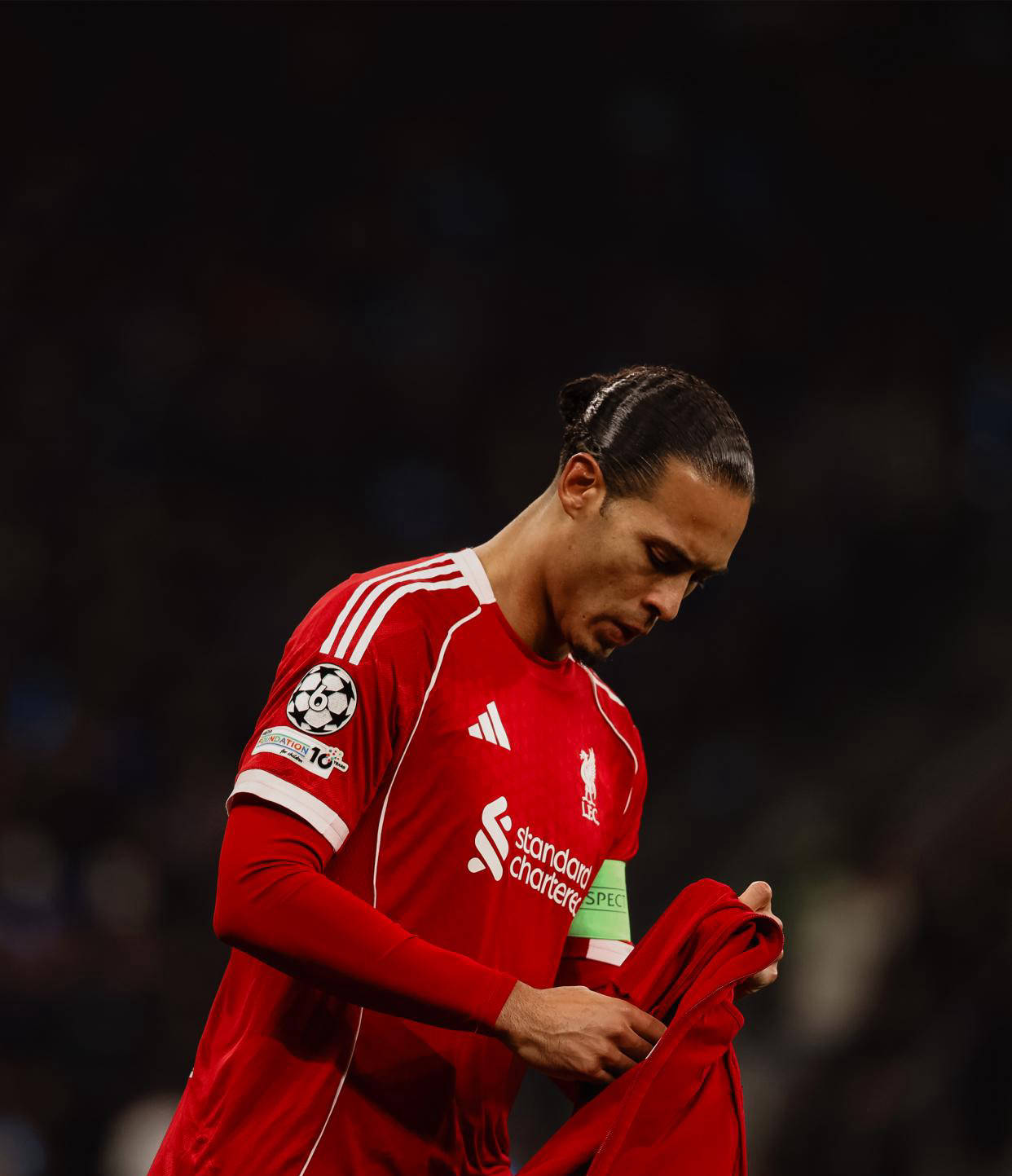 九游官网下载app下载-包含利物浦客场-战平罗马，萨拉赫飘然的词条  第2张